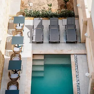 Gasthof By Zzzing, Mosta